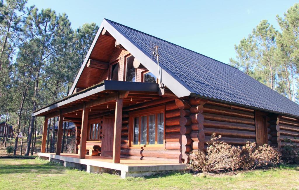 Diverlanhoso - Alojamento Повуа-де-Ланнюзу Екстер'єр фото